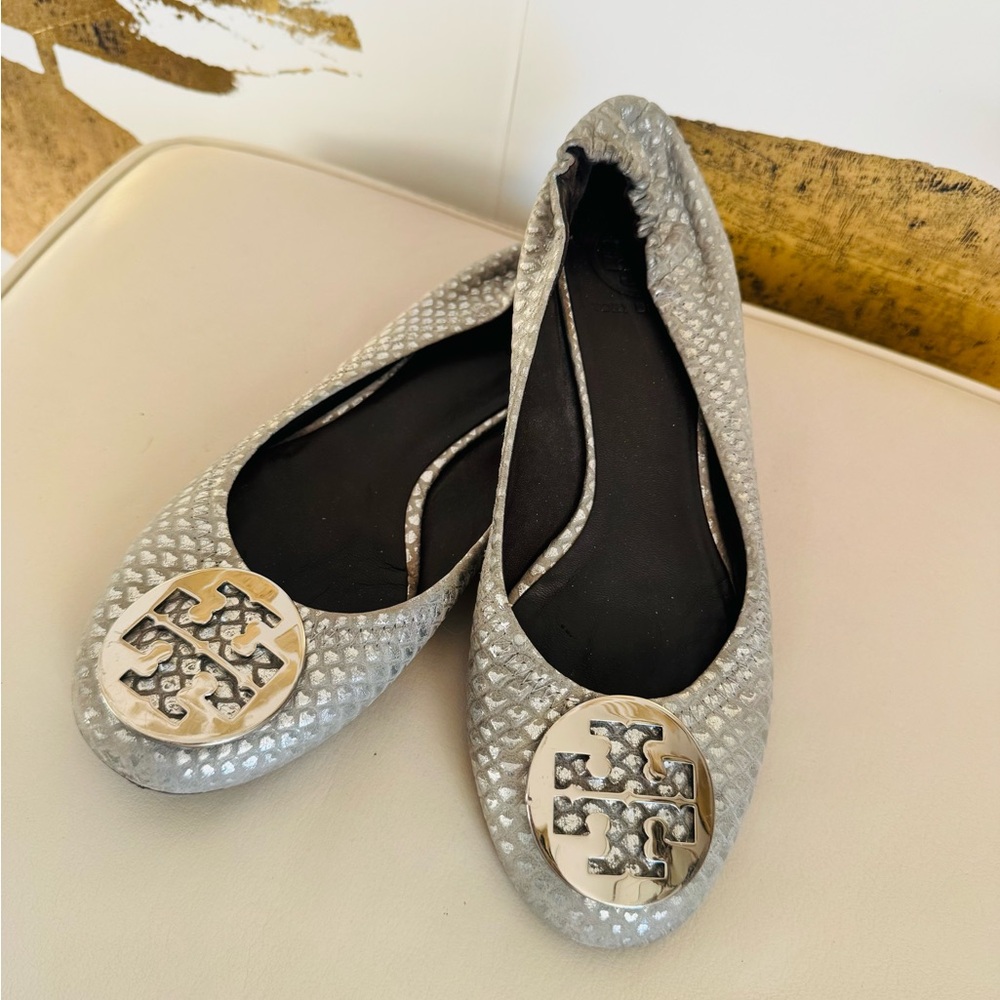 Tory Burch Reva Silver Snake Skin Ballet Flats